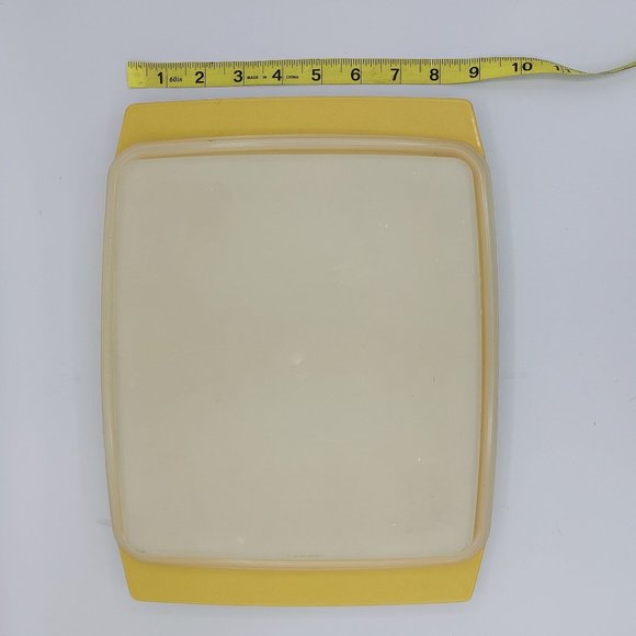 Vintage Tupperware 723 Harvest Gold 16 Deviled Egg Keeper Carrier 2 Tray & Lid - Picture 3 of 10